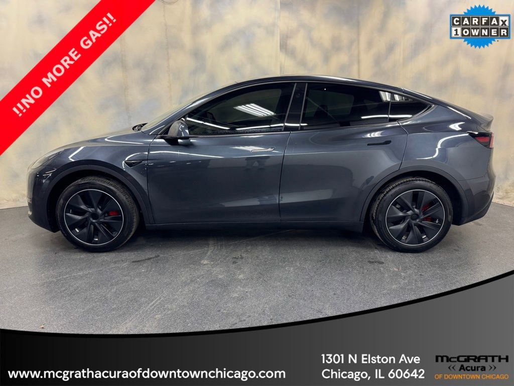 Used 2024 Tesla Model Y Long Range image 3