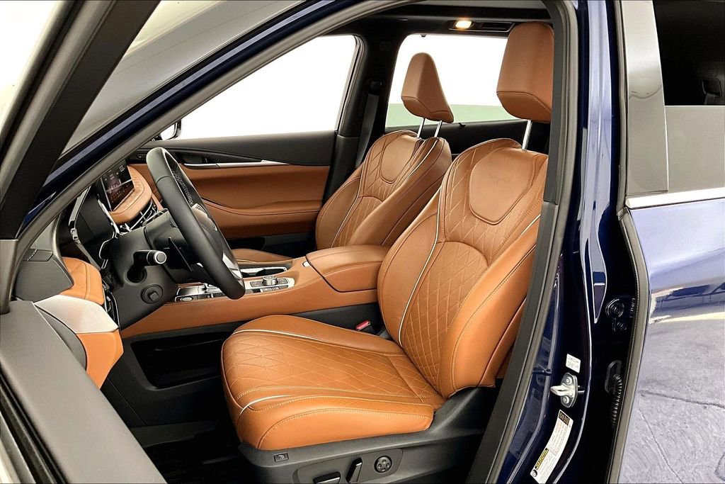 Used 2025 INFINITI QX60 Autograph w/ Cargo Package image 30