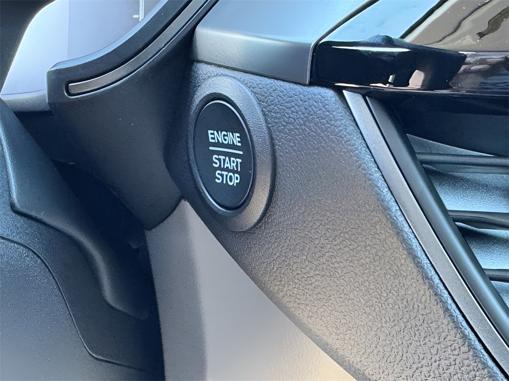 New 2026 Ford Escape Active image 17