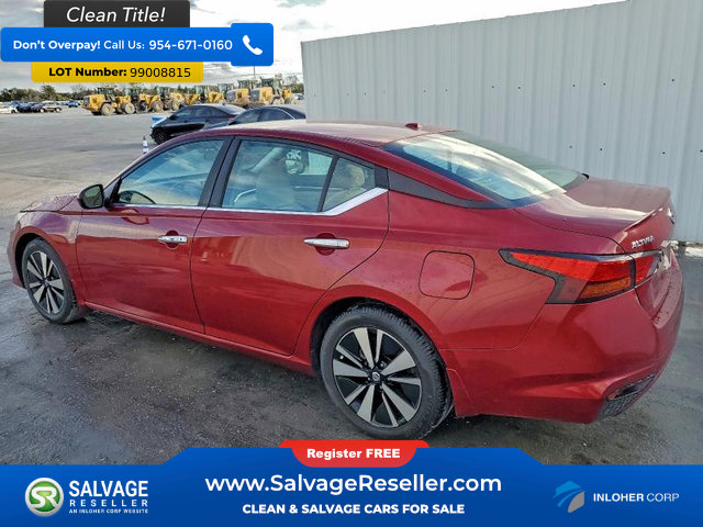 Used 2021 Nissan Altima 2.5 SV image 3
