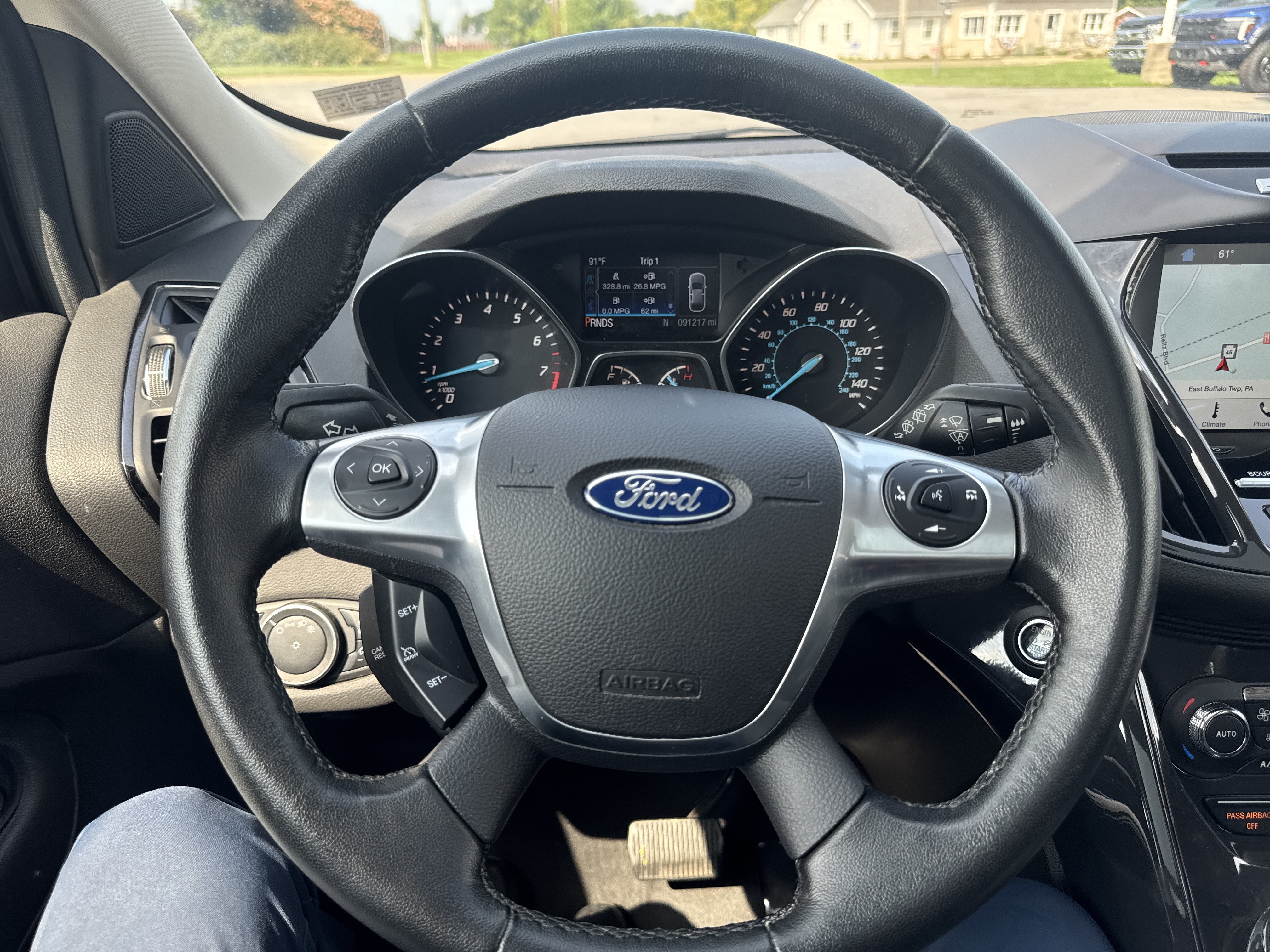 Used 2016 Ford Escape Titanium w/ Equipment Group 301A AWD/4WD image 17