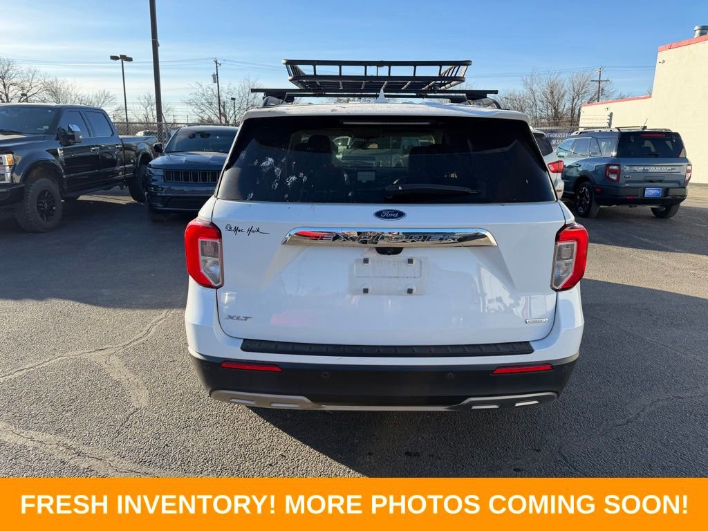 Used 2020 Ford Explorer XLT w/ Equipment Group 202A image 5