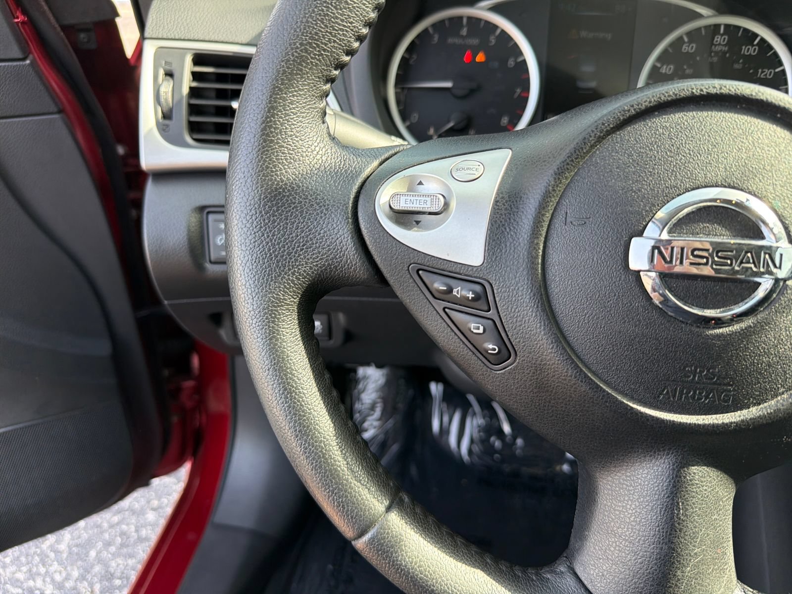 Used 2017 Nissan Sentra SV FWD image 15