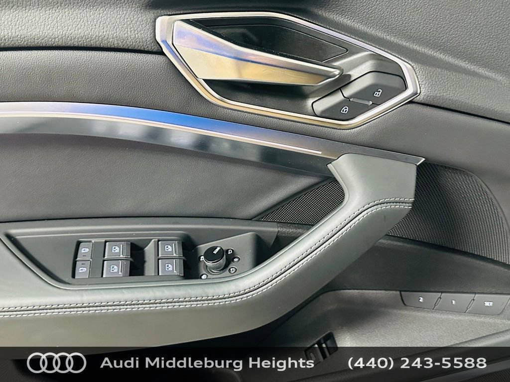 Certified 2024 Audi Q8 e-tron Prestige w/ Prestige Package AWD/4WD image 27