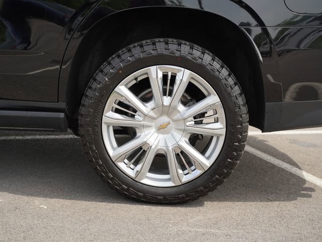 Used 2021 Chevrolet Tahoe High Country w/ Premium Package AWD/4WD image 47