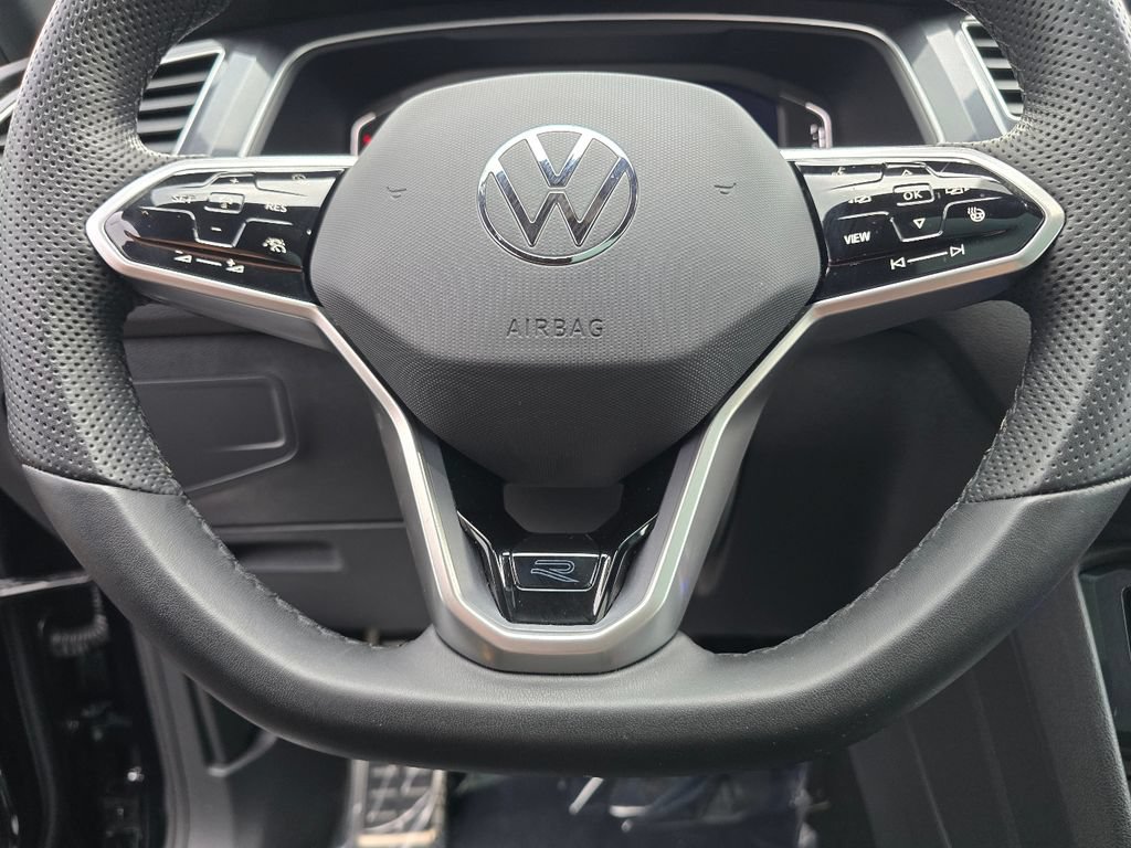Used 2024 Volkswagen Tiguan SEL R-Line AWD/4WD image 37