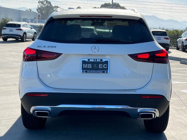 New 2026 Mercedes-Benz GLA 250 image 21