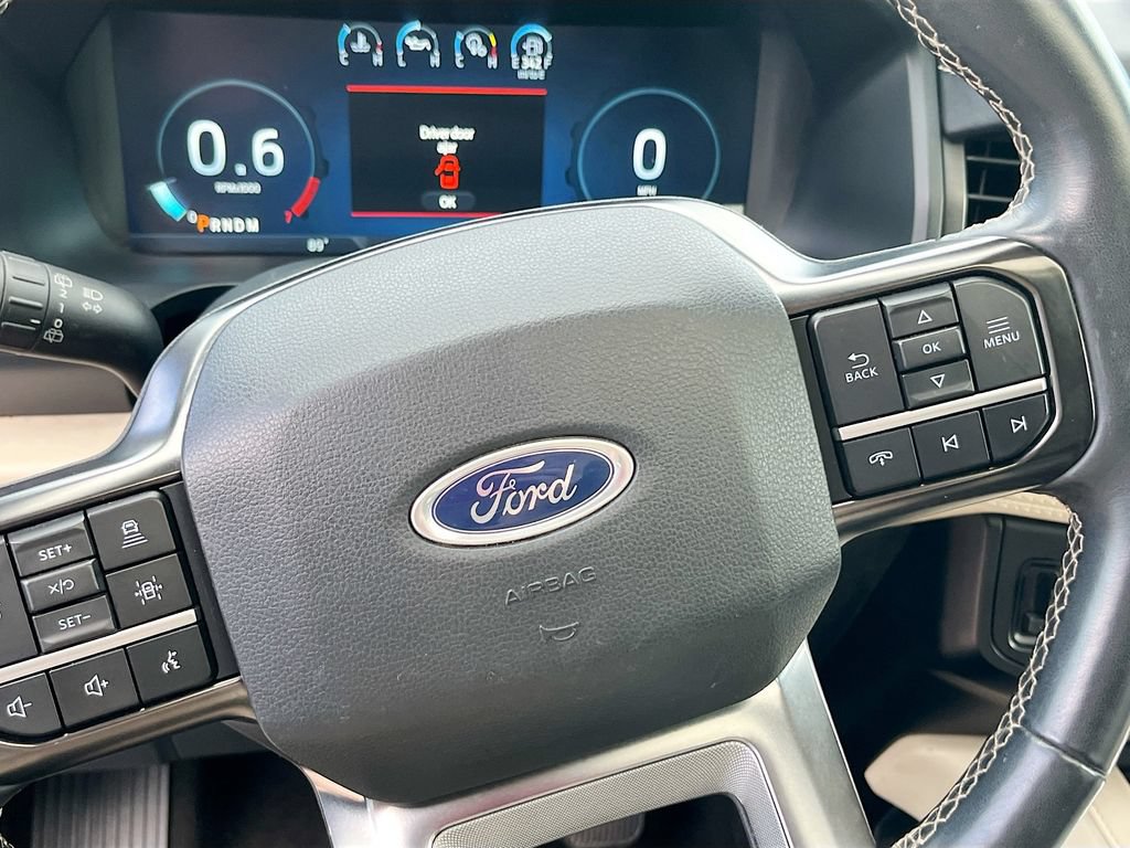 Used 2024 Ford Expedition Max Platinum AWD/4WD image 11