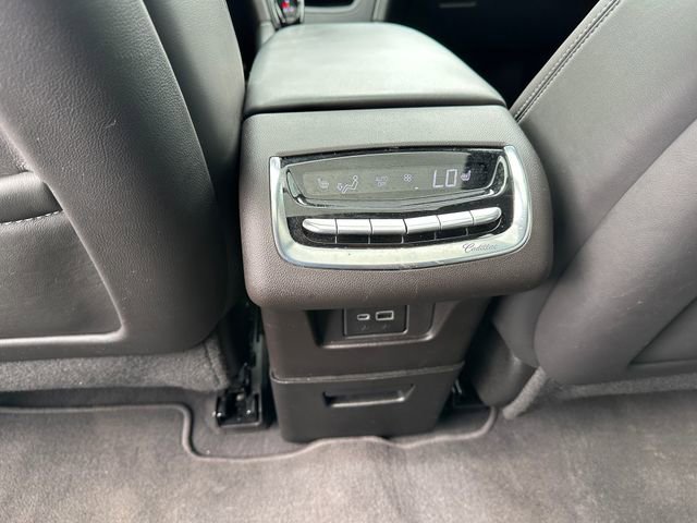 Used 2022 Cadillac XT6 Sport w/ Platinum Package image 22