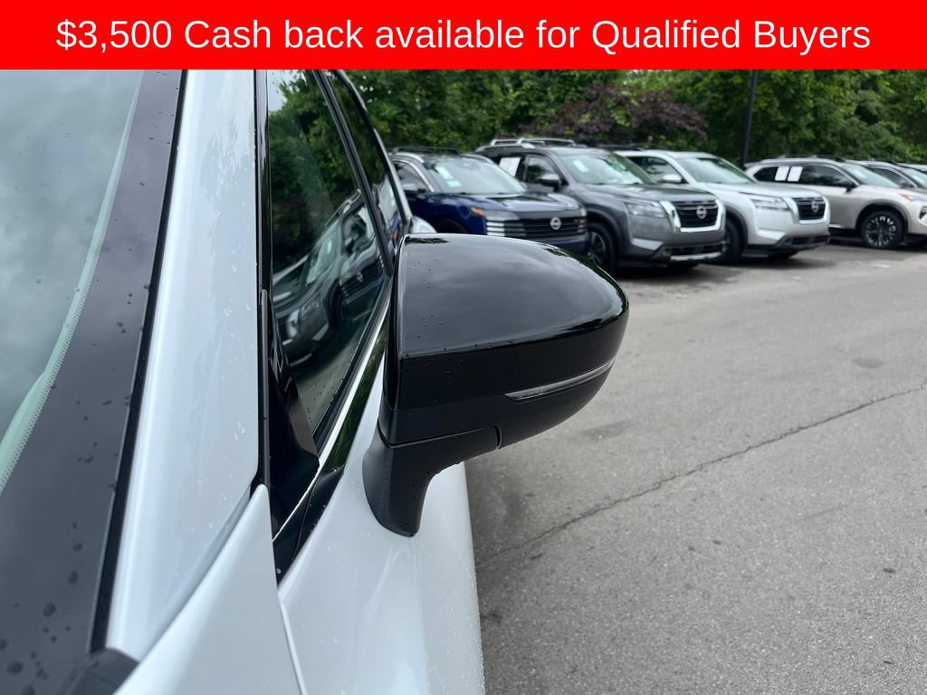 New 2026 Nissan Pathfinder Platinum w/ Cargo Package FWD image 35