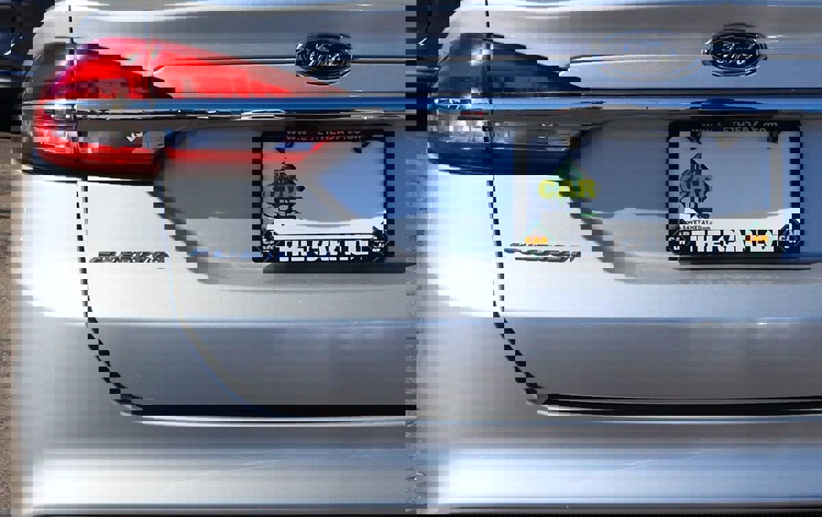 Used 2018 Ford Fusion S image 19