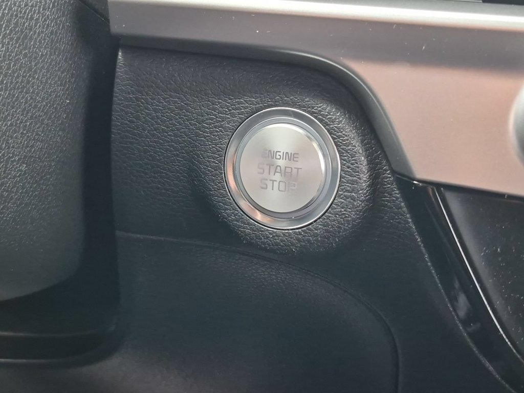 Certified 2024 Kia Telluride S FWD image 17