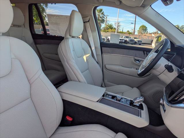New 2026 Volvo XC90 B6 Ultra w/ Protection Package image 14