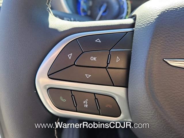 New 2026 Chrysler Pacifica Select image 27