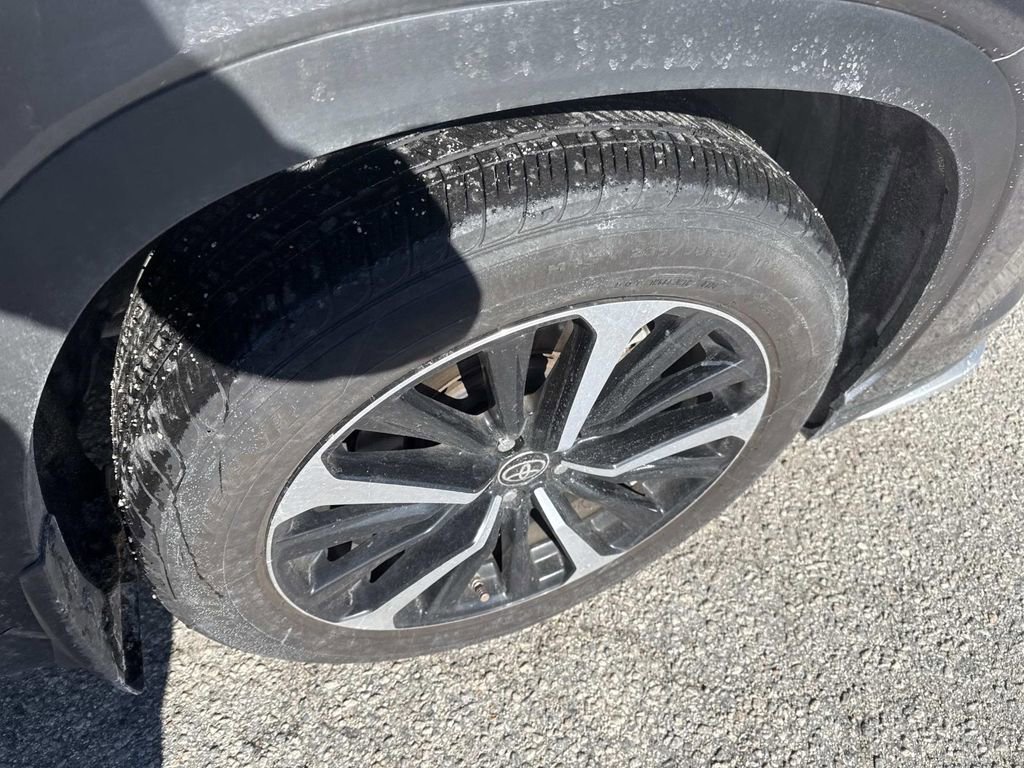 Certified 2021 Toyota Highlander XSE image 10