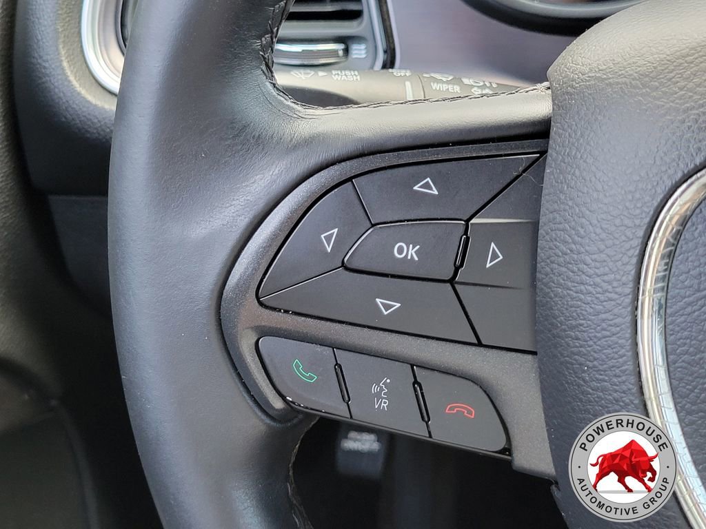 Used 2016 Dodge Challenger SXT image 25