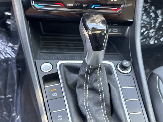 New 2026 Volkswagen Jetta SE FWD image 17