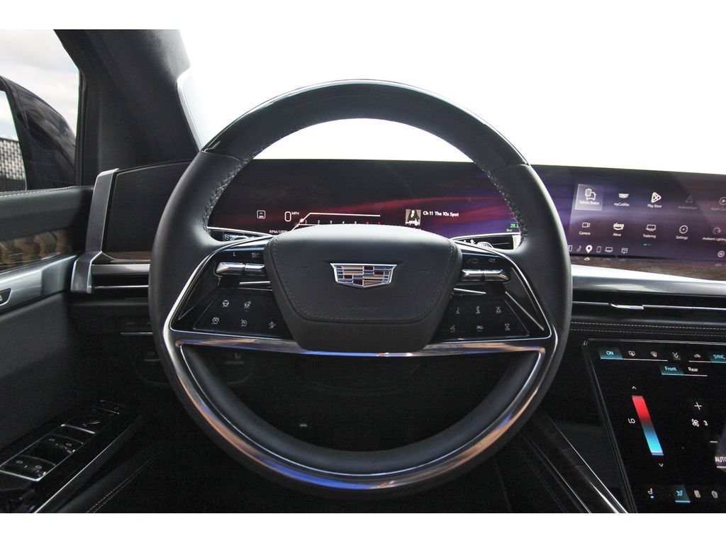 Certified 2025 Cadillac Escalade ESV Sport Platinum image 15