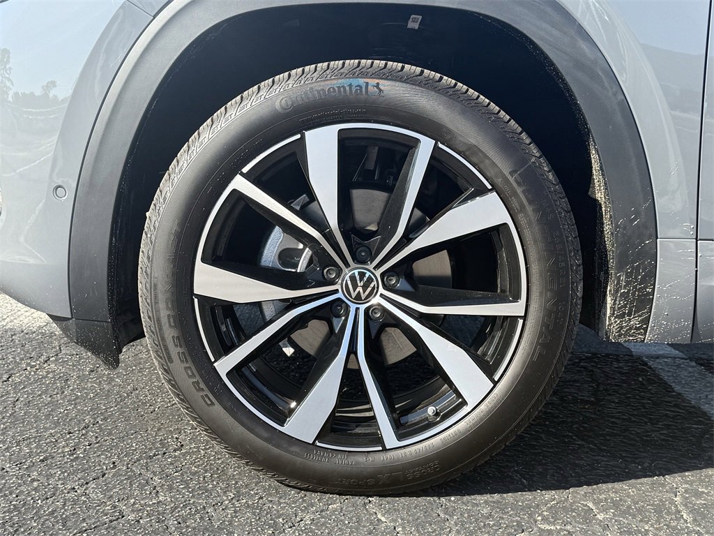 New 2026 Volkswagen Atlas SEL Premium R-Line image 9