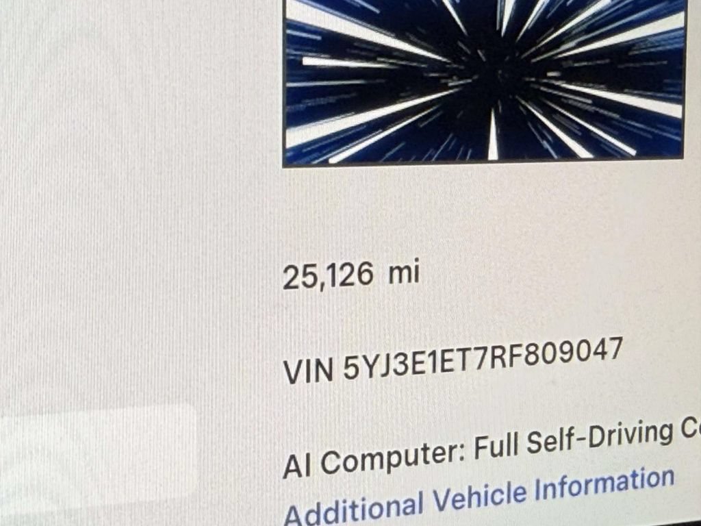 Used 2024 Tesla Model 3 Performance AWD/4WD image 25