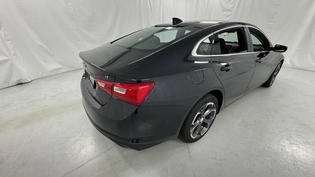 Used 2023 Chevrolet Malibu LT FWD image 3