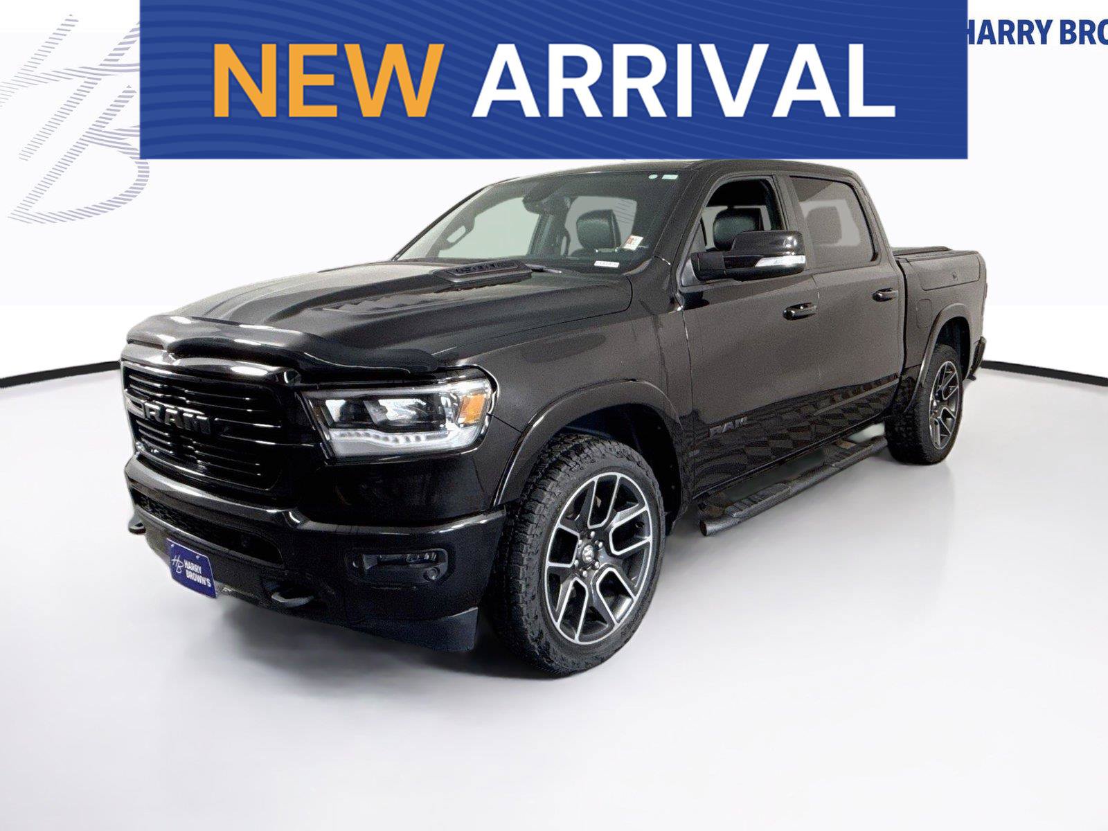 Used 2019 RAM 1500 Laramie AWD/4WD image 1