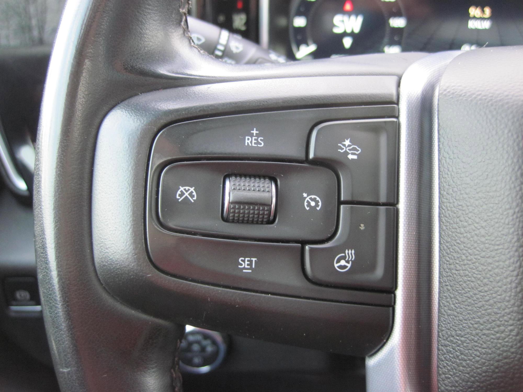 Used 2023 GMC Sierra 1500 Elevation image 12