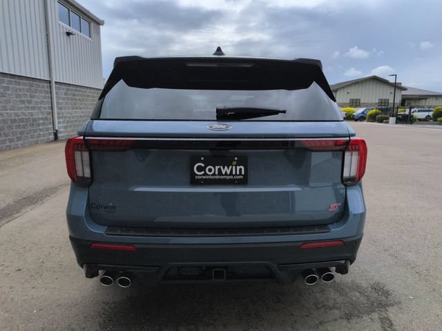 Certified 2025 Ford Explorer ST AWD/4WD image 4
