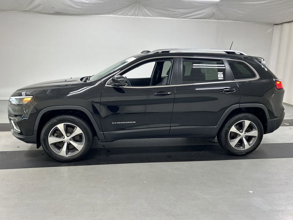 Used 2021 Jeep Cherokee Limited AWD/4WD image 6