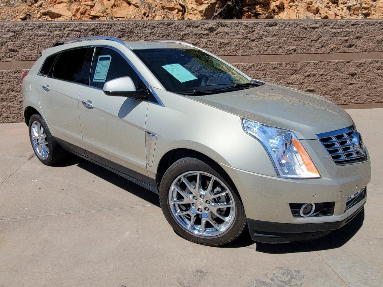 Used 2013 Cadillac SRX Premium w/ Driver Assist Package AWD/4WD image 3