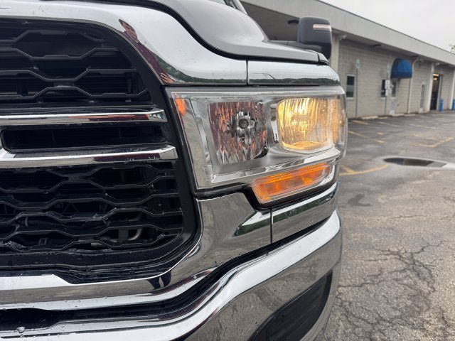 Used 2023 RAM 3500 Tradesman AWD/4WD image 9