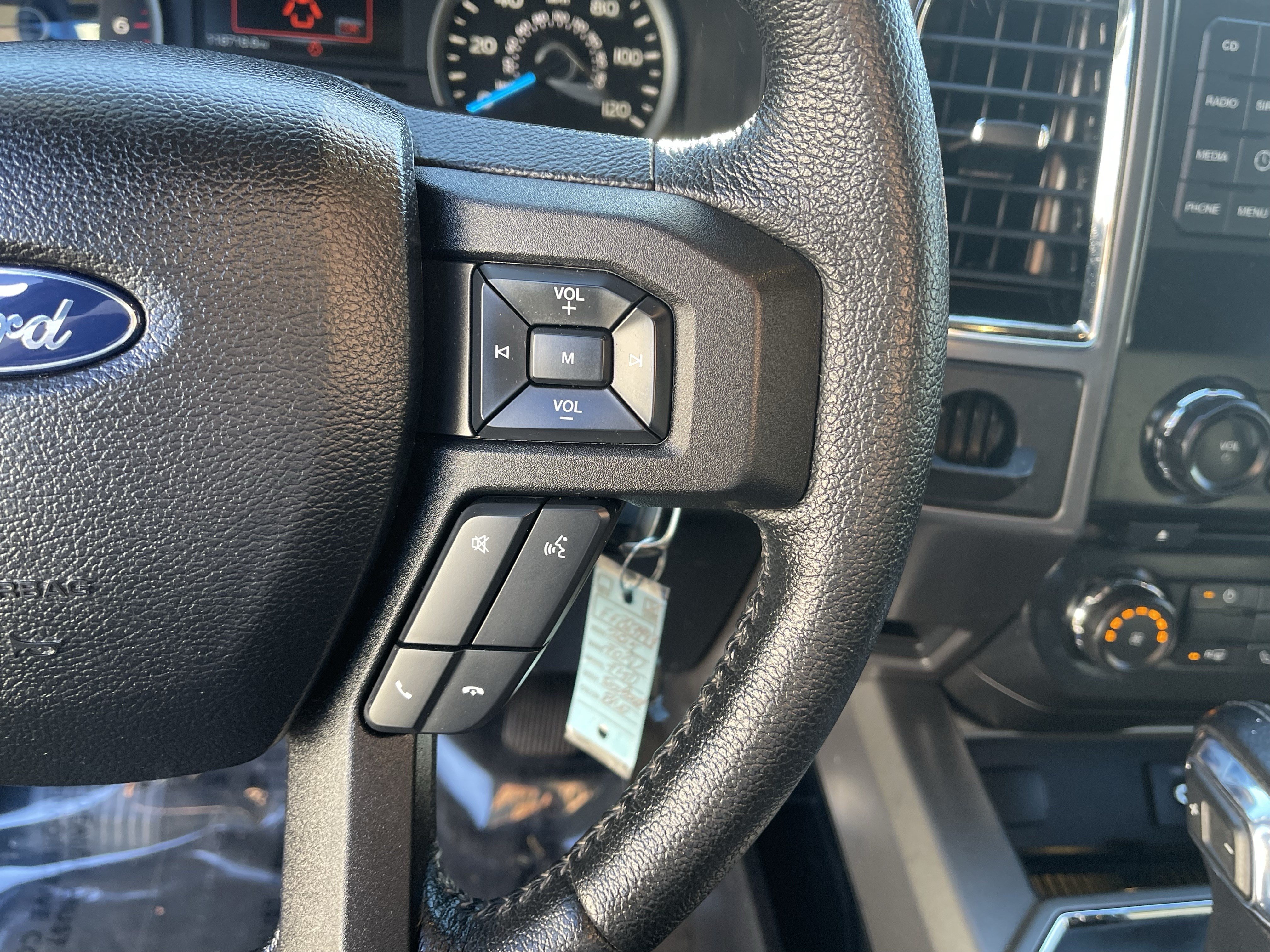 Used 2015 Ford F150 XLT w/ Equipment Group 301A Mid RWD image 24