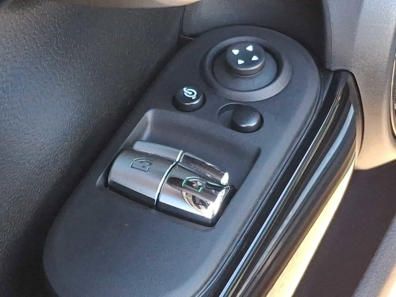 Certified 2024 MINI Cooper S image 21