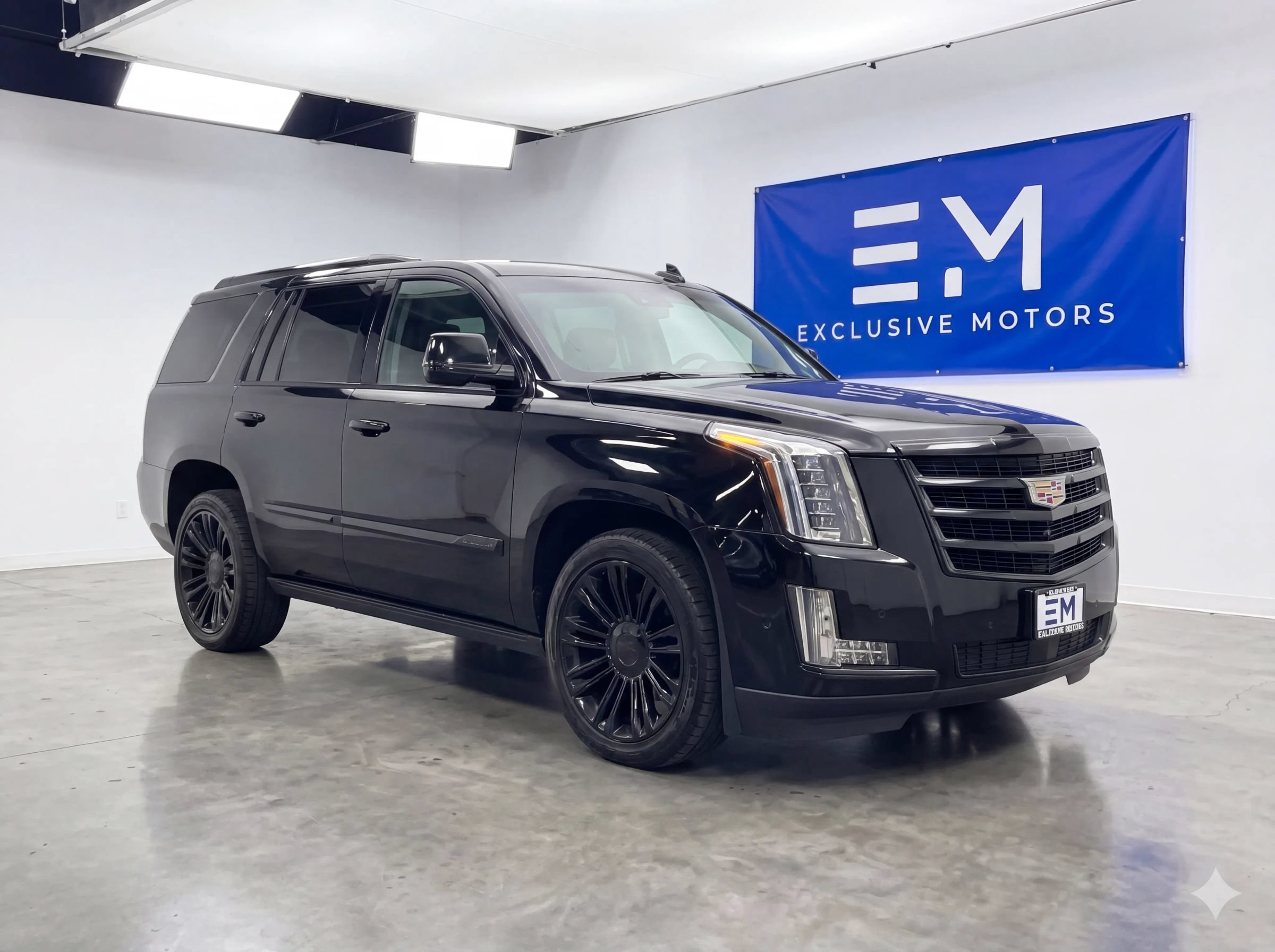 Used 2018 Cadillac Escalade Platinum RWD image 1