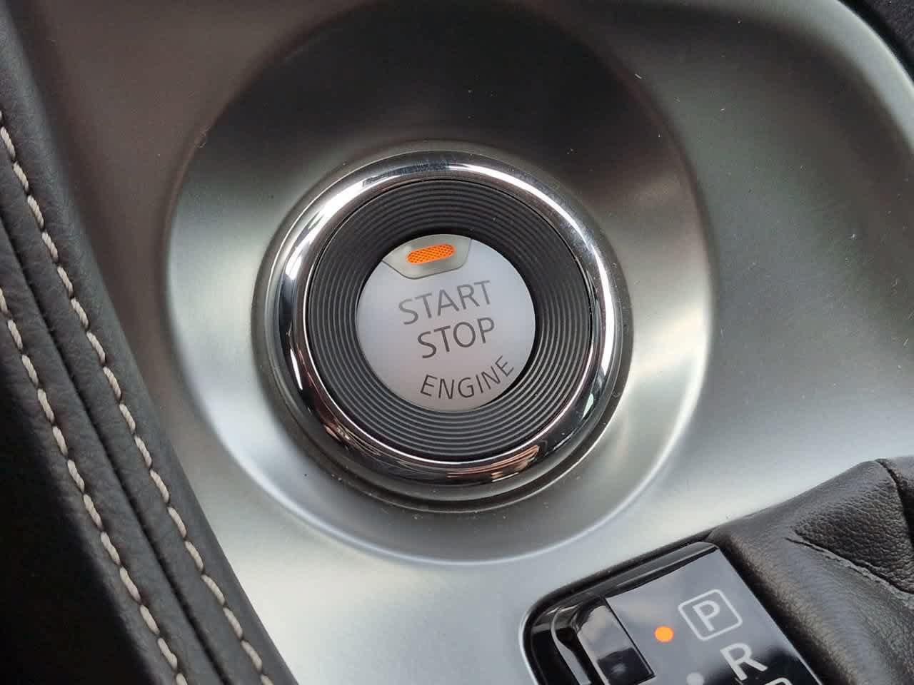 Used 2023 Nissan Maxima Platinum w/ Sport Mat Group FWD image 28