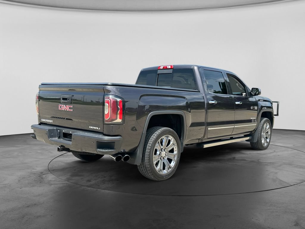 Used 2016 GMC Sierra 1500 Denali w/ Denali Ultimate Package AWD/4WD image 9