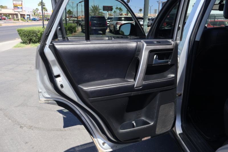 Used 2016 Toyota 4Runner SR5 Premium w/ Four Season Floor Mat Package AWD/4WD image 32