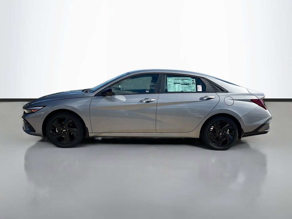 New 2026 Hyundai Elantra Sport image 8