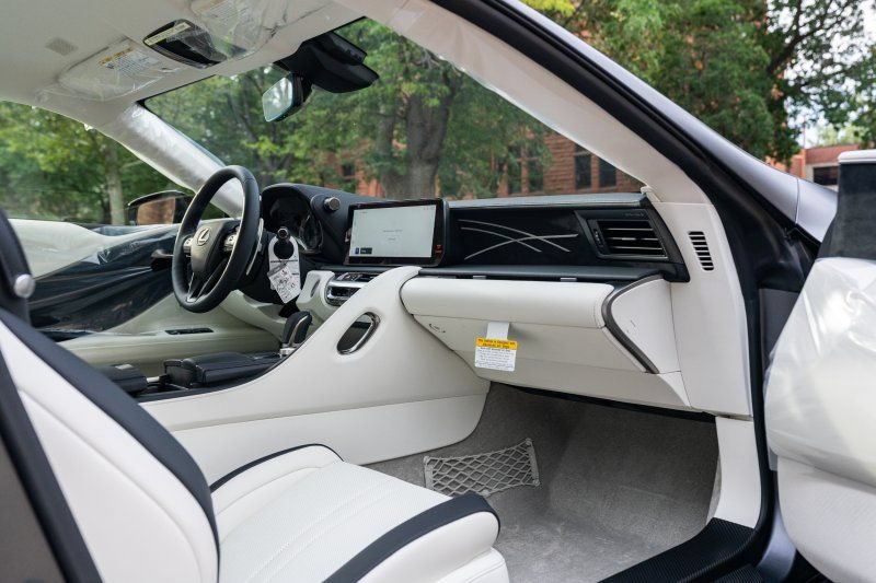 Used 2026 Lexus LC 500 Coupe w/ Inspiration Series RWD image 26