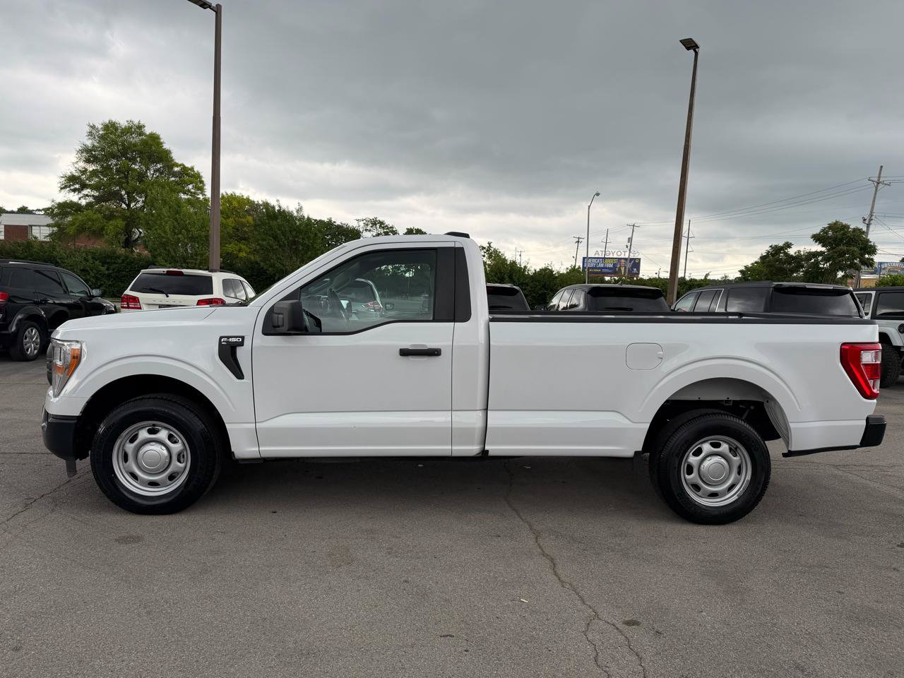 Used 2022 Ford F150 XL RWD image 6