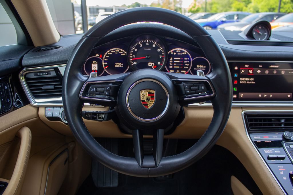 Used 2022 Porsche Panamera 4S AWD/4WD image 14