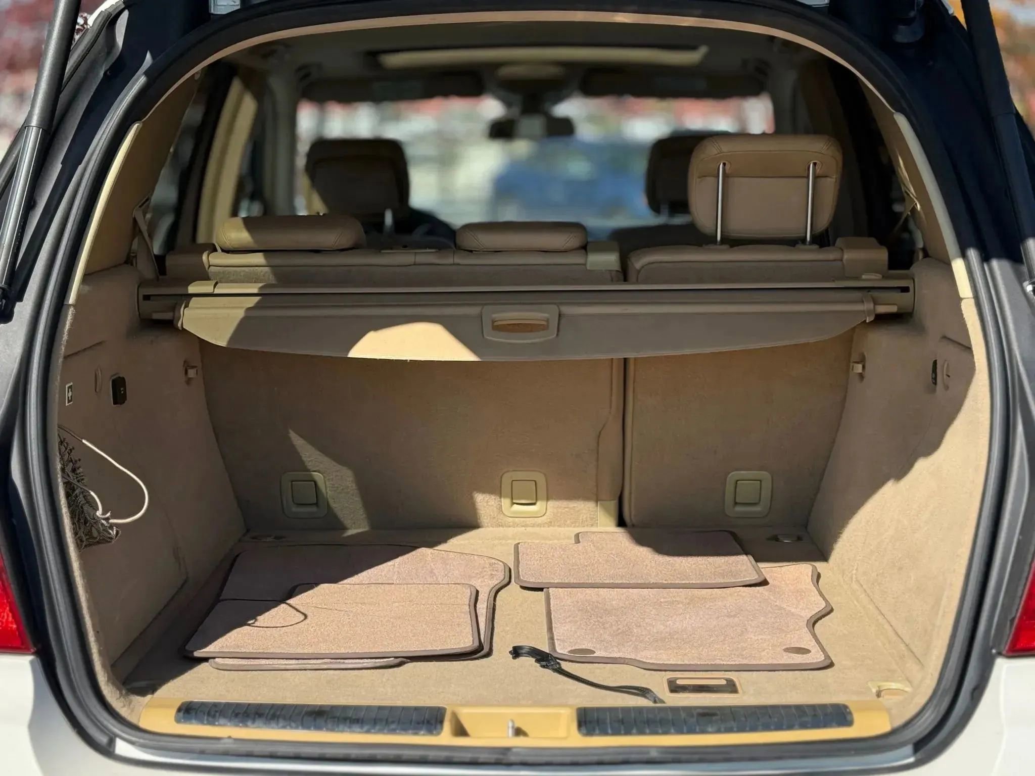 Used 2010 Mercedes-Benz ML 350 BlueTEC 4MATIC image 28