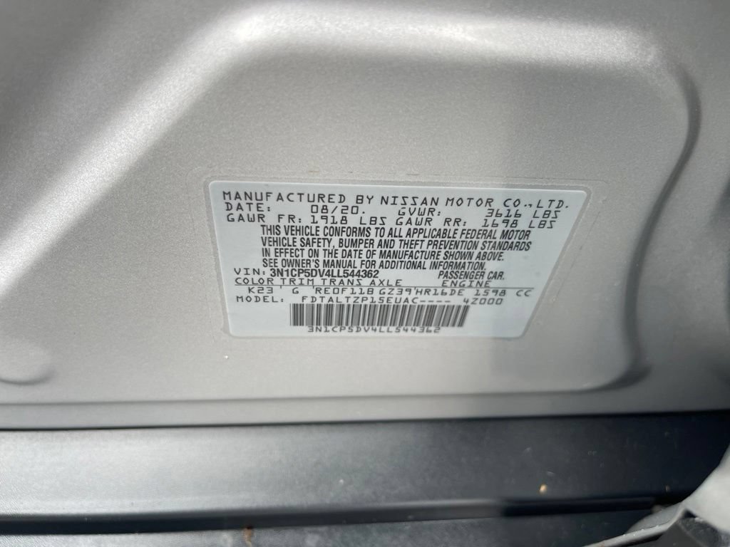 Used 2020 Nissan Kicks SR FWD image 29