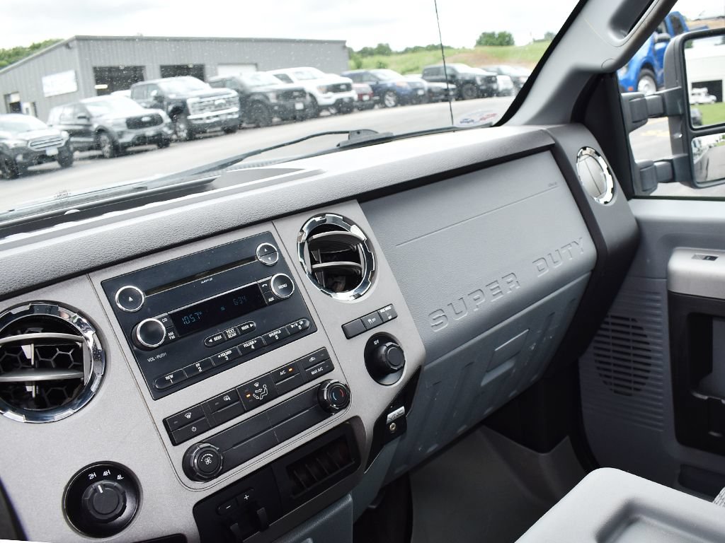 Used 2015 Ford F250 XLT w/ XLT Value Package AWD/4WD image 18
