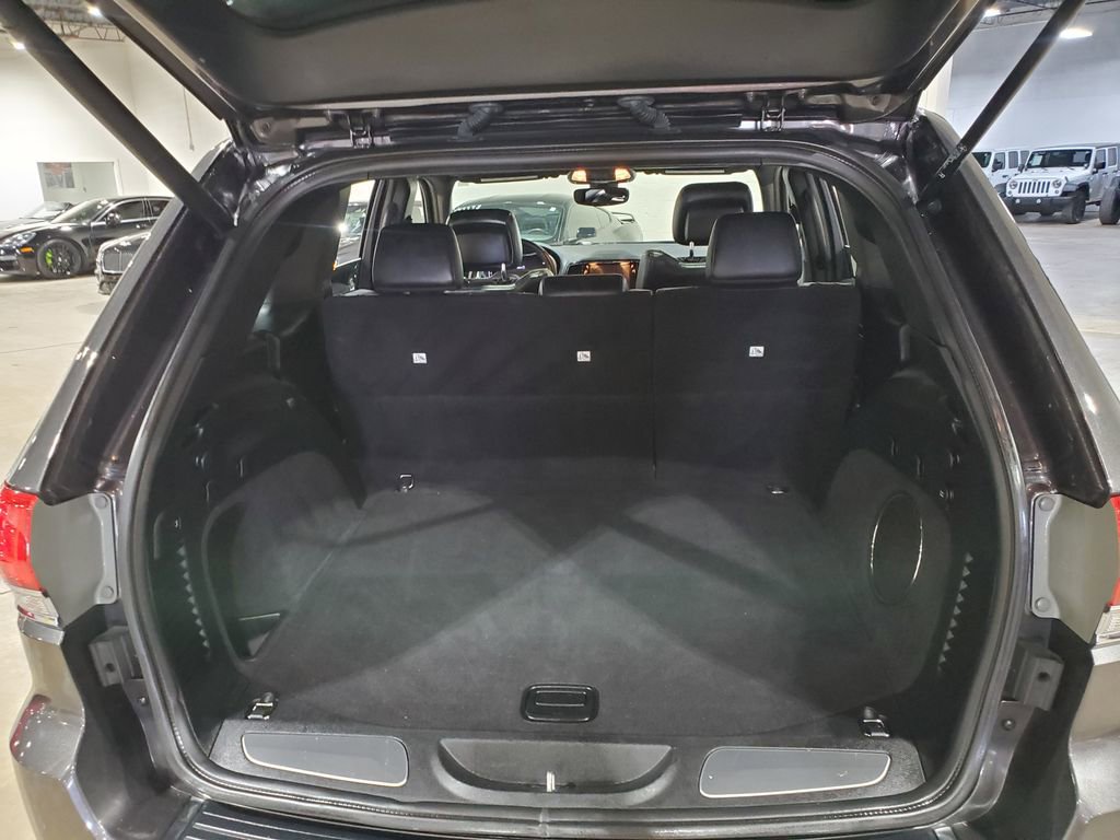 Used 2019 Jeep Grand Cherokee Limited w/ Luxury Group II RWD image 46