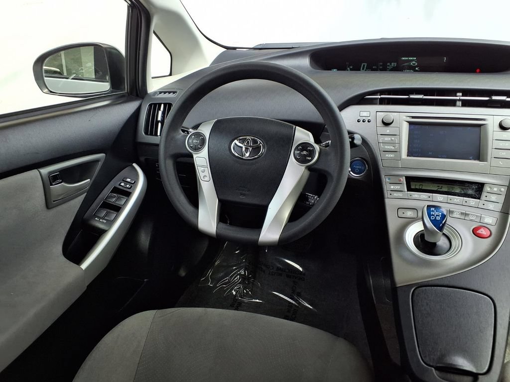 Used 2015 Toyota Prius Two FWD image 23