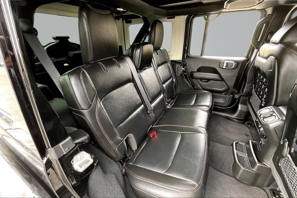 Used 2023 Jeep Wrangler Unlimited Rubicon 392 image 24