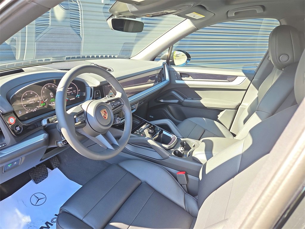New 2026 Porsche Cayenne E-Hybrid image 4