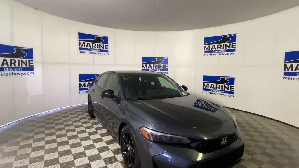 Used 2025 Honda Civic Sport image 4