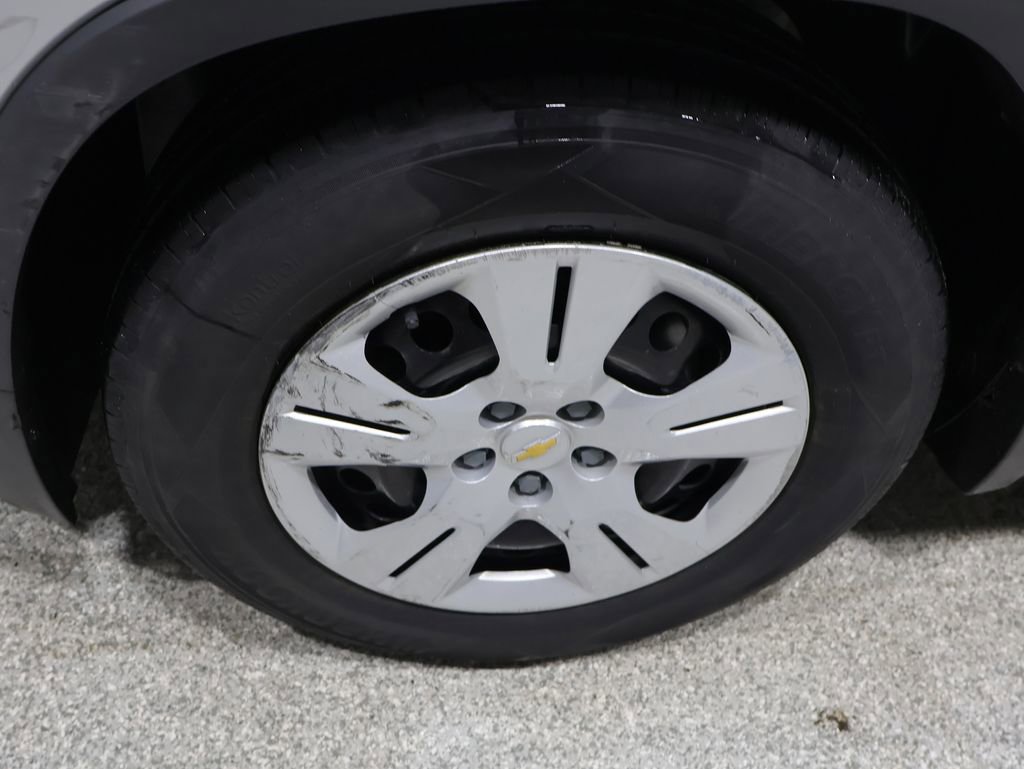 Used 2018 Chevrolet Trax LS image 9